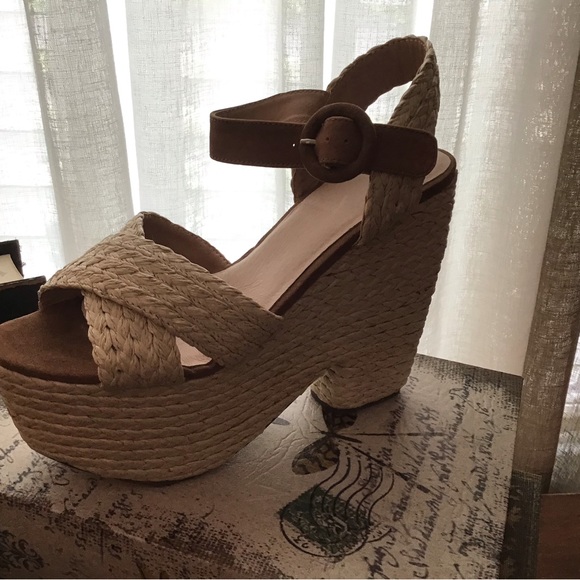 Shelly’s London Platform Sandals - Picture 6 of 8